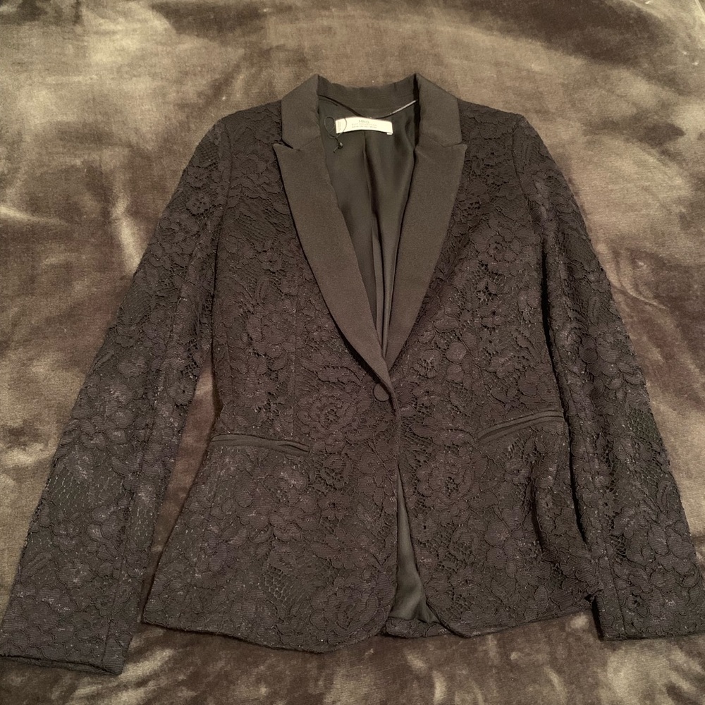 STUNNING Mango Lace Blazer